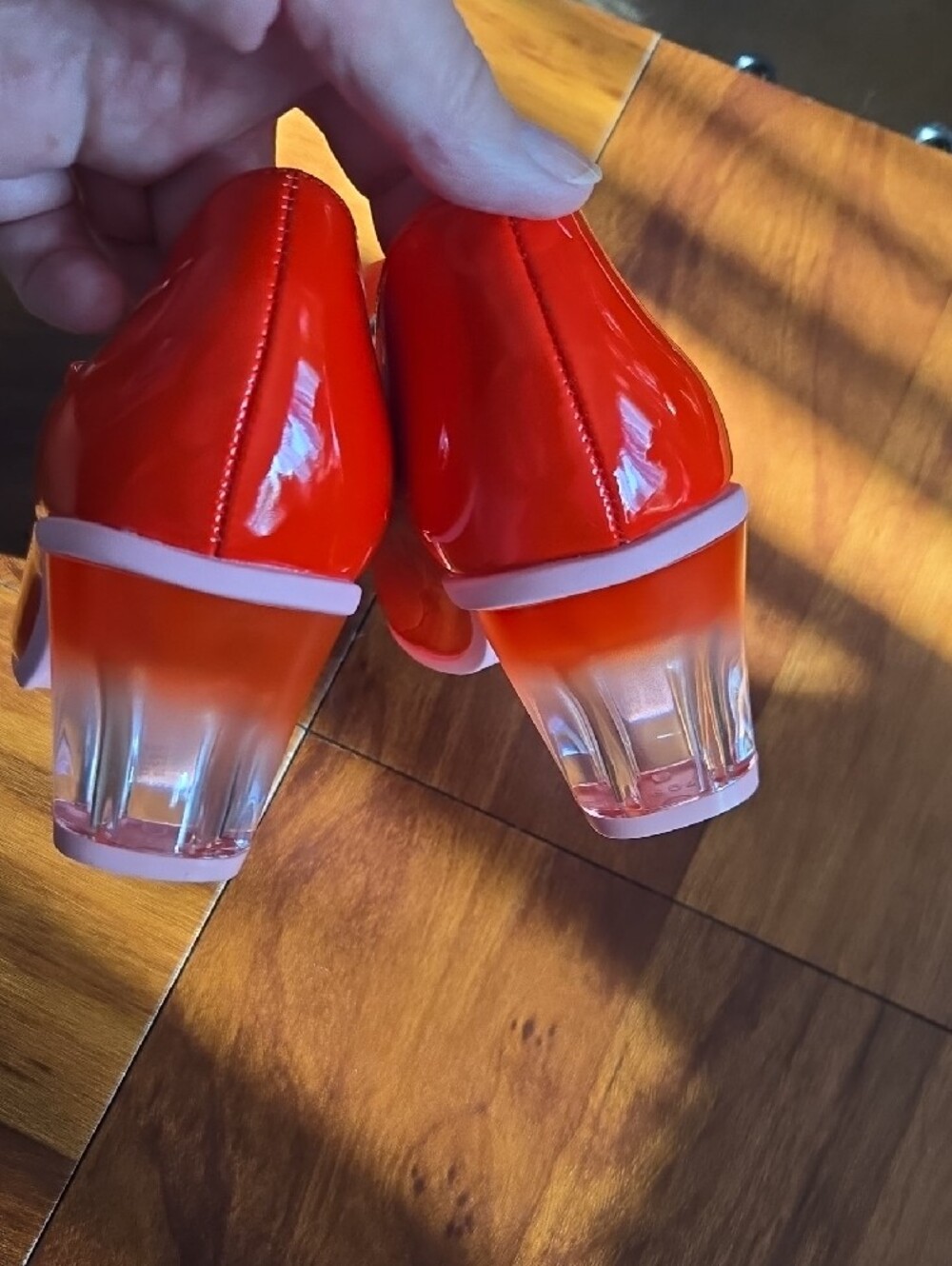 Hot Chocolate Design Red Patent Mary Jane Heels / Heart Accent - Women Sz 38/8 - Picture 4 of 5